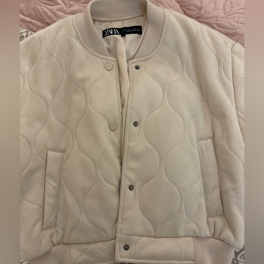 Zara Beige Quilted Bomber Jacket - Picture 2 of 5
